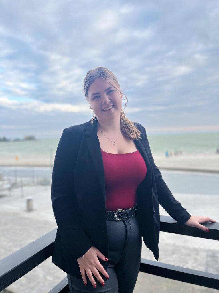 Over mij 05bfe4b8 fa6c 4f24 9e1f fafb913a8dc1